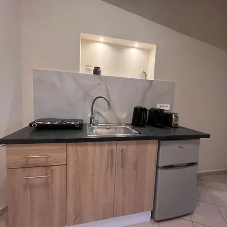 Aceno Apartment Laganas